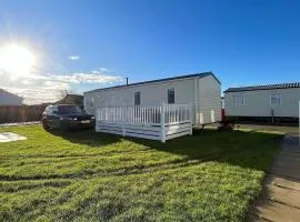 Cosy Family Caravan