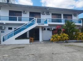 RS Hotel Granada, hotel v destinaci Atacames