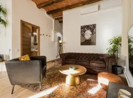 Magalhaes · Trad flat in Poble Sec, near ramblas