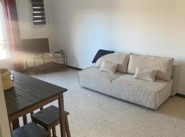 Studio tout confort gorges du verdon, hotel em Gréoux-les-Bains