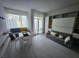 Dani's Lakeside Apartment in Euroresidence
