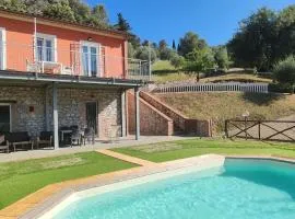 "Casa Parletto" - Villa Esclusiva con Piscina