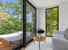 Luxury Container Hammock, Fire Pit Pool
