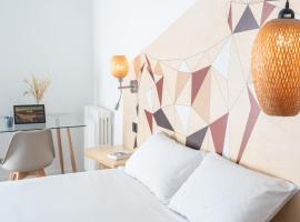 Grand H&ocirc;tel Niort Centre, sz&aacute;ll&aacute;s Niort-ban