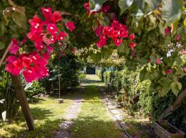 Casa das Heras-Estadia com Hot Tub & Vale para 1 jantar, hotel en Avintes