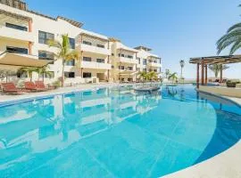 Oceanview condo w Resort amenities Steps to Beach