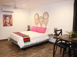 Sol de México Apartments