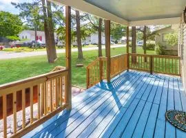 Utter East - great home with large screened porch and firepit next to the pond