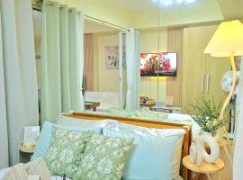 Azure Condotel and Resort in the City, hotel u Manili