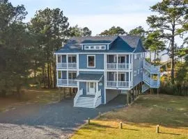 Wildcat Retreat - Waterfront & phenomenal Views!