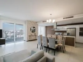 Riviera Skyview