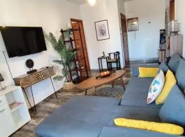 Lauren's Charm Town Apartment