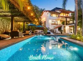 Casa Moderna - Luxury Villa with Private Pool & 6 Casitas