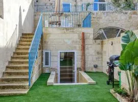 Boutique Sliema Townhouse with garden