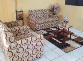 Faith & Peace Guest House, hotel v destinaci Fontenoy