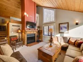Lincoln Condo with Balcony and View Less Than 2 Mi to Loon Mtn