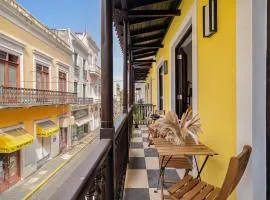 Soho House Private Patio Luxury 2BD Appartment