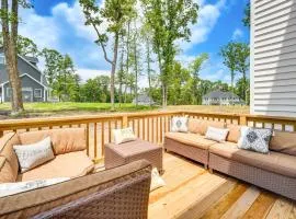 Hike, Sip and Ski Spacious Poconos Home