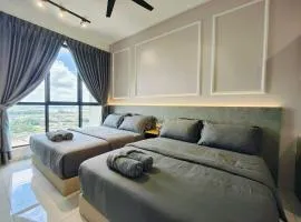 Sky Trees 22-B 4pax, Bukit Indah, Aeon, Legoland, Netflix