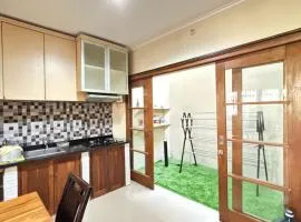 Yogya Holiday Villa