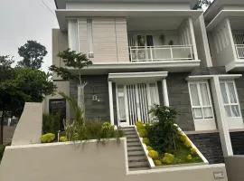 Villa Sunrise F1