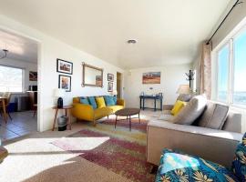 Kanab home with HUGE fenced in backyard-Pets Welcome โรงแรมในคาแนบ