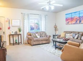 Spacious Townhome by Utah National Parks Sleeps 8