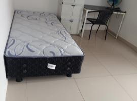 ALMic INN BOGOR, quán trọ ở Caringin