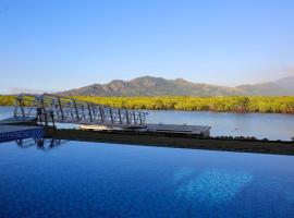 Naisoso Lake Side Villa, hotel din Nadi