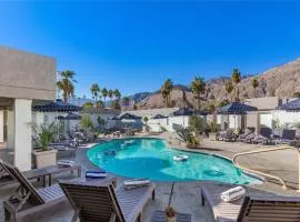 Casa Oliver Hotel & Resort - A Men's Clothing Optional Resort in Palm Springs