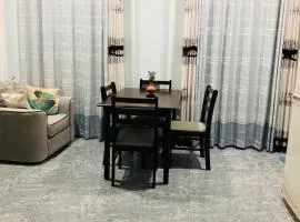 Siri Apartments