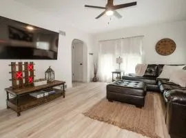 Nice East Side 3BR 2BA WIFI SMART TV