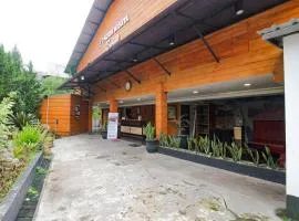 Bwalk Hotel Malang