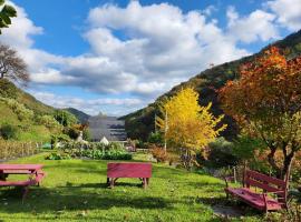 Hwacheon Sankkun-uijib Pension, hotel in Hwacheon