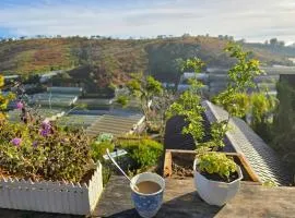 Quán Nhỏ Trên Đồi Homestay