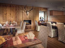 Hotel Alte Mühle 4 Stelle, ξενοδοχείο σε Κάμπο Τούρες