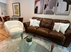 Irvine Gem Luxury condo near Irvine Business & UCI Hospital, serviced apartment in Irvine