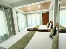 Maple Homestay