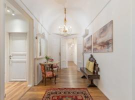 900 - Guest House, hotel v destinaci Livorno