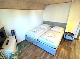 Bavaria Home: Balkon, Küche, Netflix
