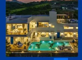 EKOSTAY Luxe - Hercules Villa