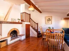 PERCHOIR AP4443 By Riviera Holiday Homes