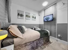 Small Studio Suite Contractor Compact Comfort
