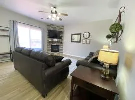 Family Friendly Townhome in Kanab Pool & Hot Tub