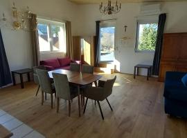 Gästewohnung "Vinothèque Laroche im Piestingtal", hotel v destinaci Markt Piesting