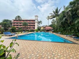 Ocean view 2bhk condo Goa, מלון בבנולים