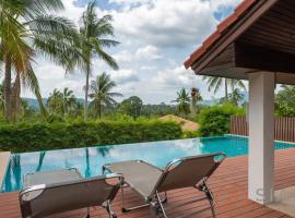 Sweet Heaven Villa 2BR Private Pool & Jungle View，位于华路海滩的酒店