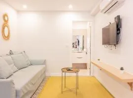 Lapa Charm Apartments with Patio