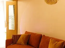 Grand appartement entre Gare et Port