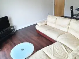 Modern Cambridge Flat-Easy A14 Access and City Links